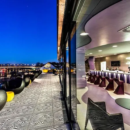 Prize By Radisson, Hotel